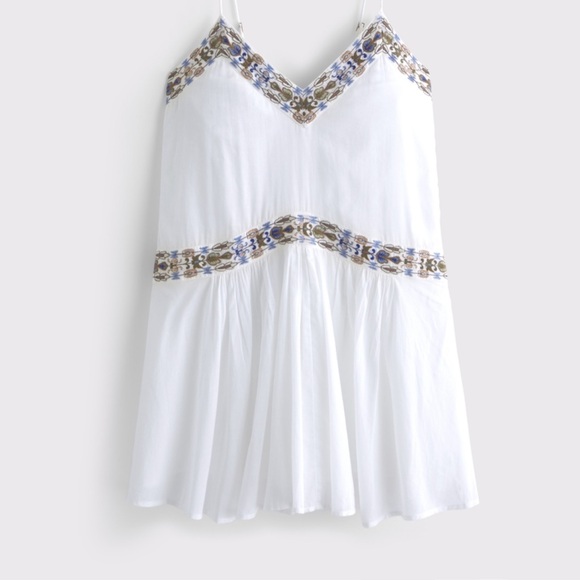 Abercrombie romper NWT - Picture 3 of 4